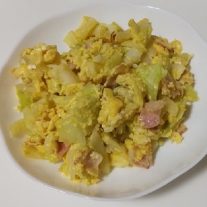 白菜とウインナーの卵炒め
